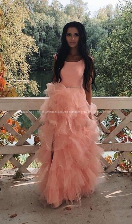 Ilga tiulinė suknelė „Ryškus persikinis debesėlis“ 34dydis