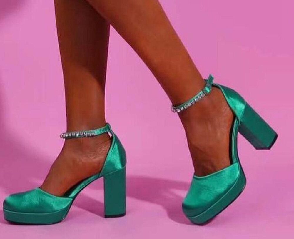 Aukštakulniai Bateliai ant platformos Žali