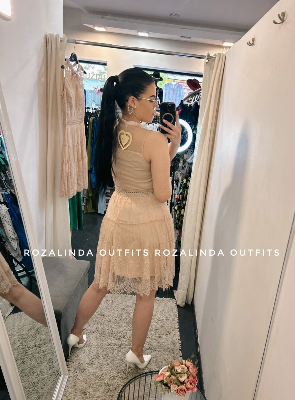 Smėlio spalvos nėriniuota suknelė be rankovių - Image 3