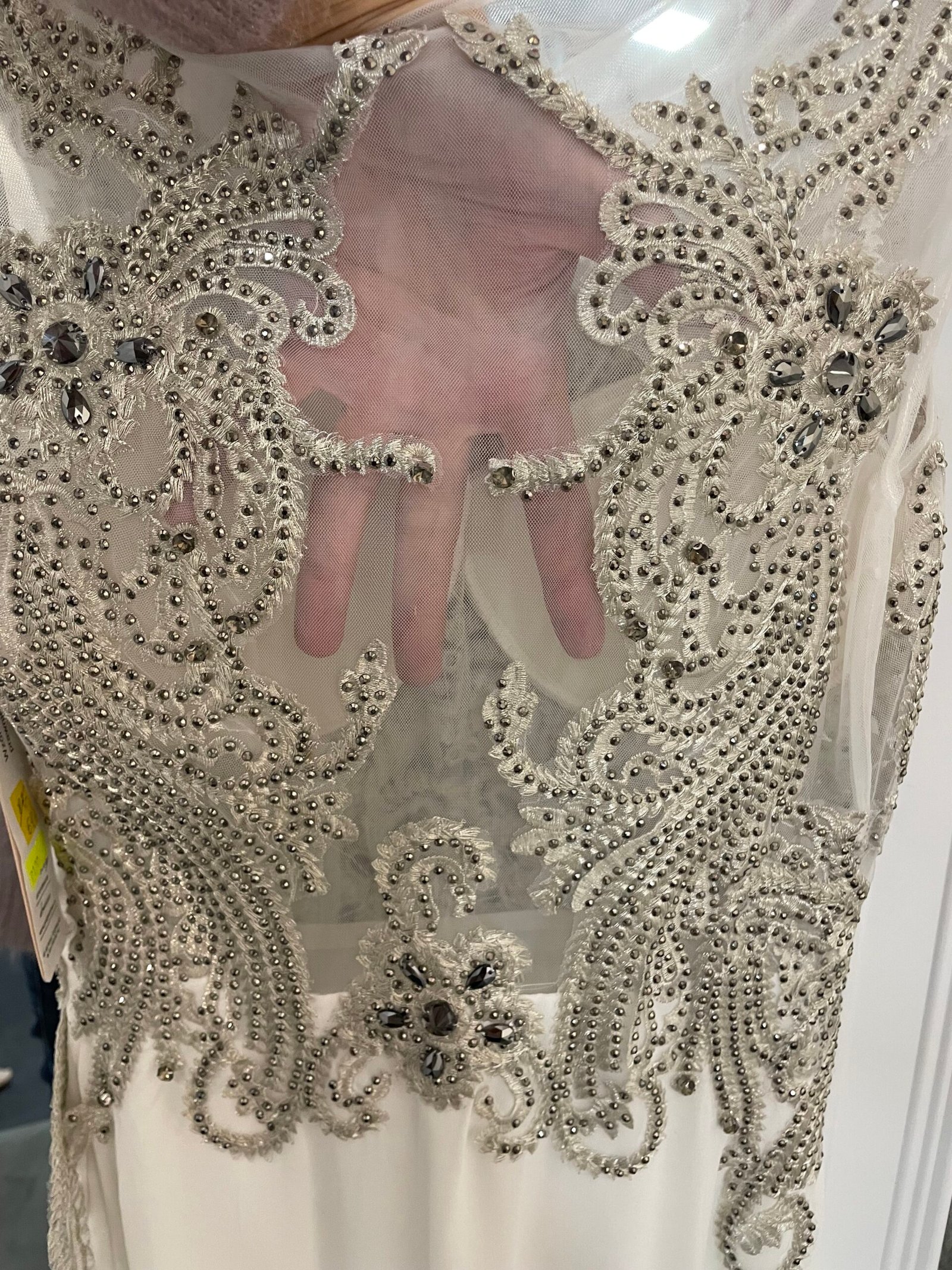 Balta suknelė su siuvinėtu viršumi ir šifono sijonu „Sidabro spindesys“ 34 dydis - Image 5