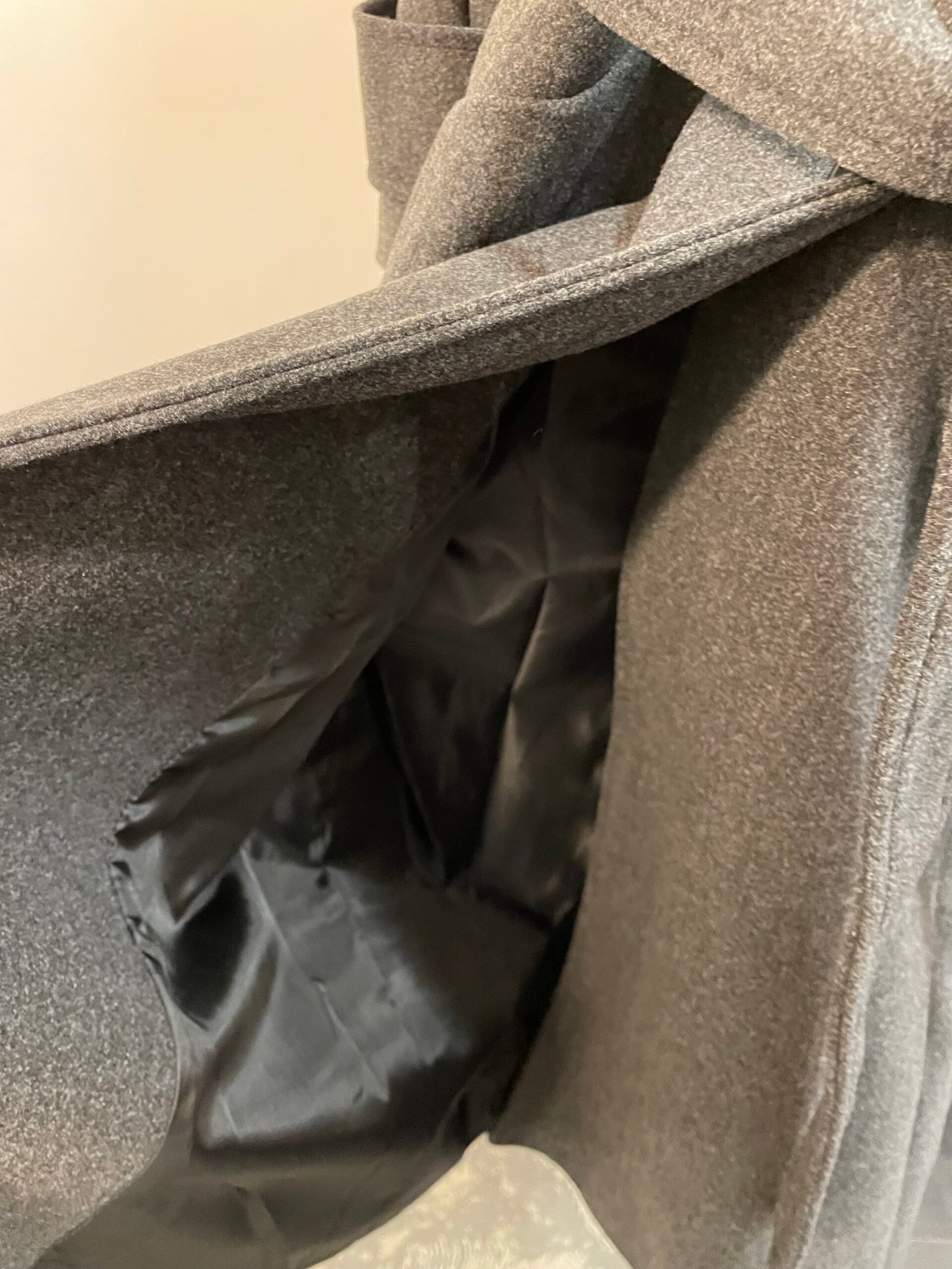 Grafito spalvos vilnonis paltas su diržu • Premium kokybė - Image 4