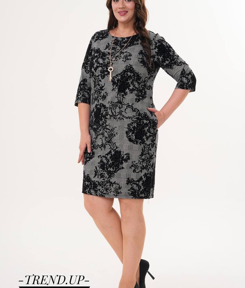 Pilkai languota medvilninė suknelė su juodais raštais ir kišenėmis | Dydžiai 42–48