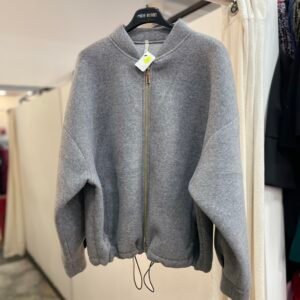 Šilta pilka „oversize“ stiliaus bomber stiliaus striukė